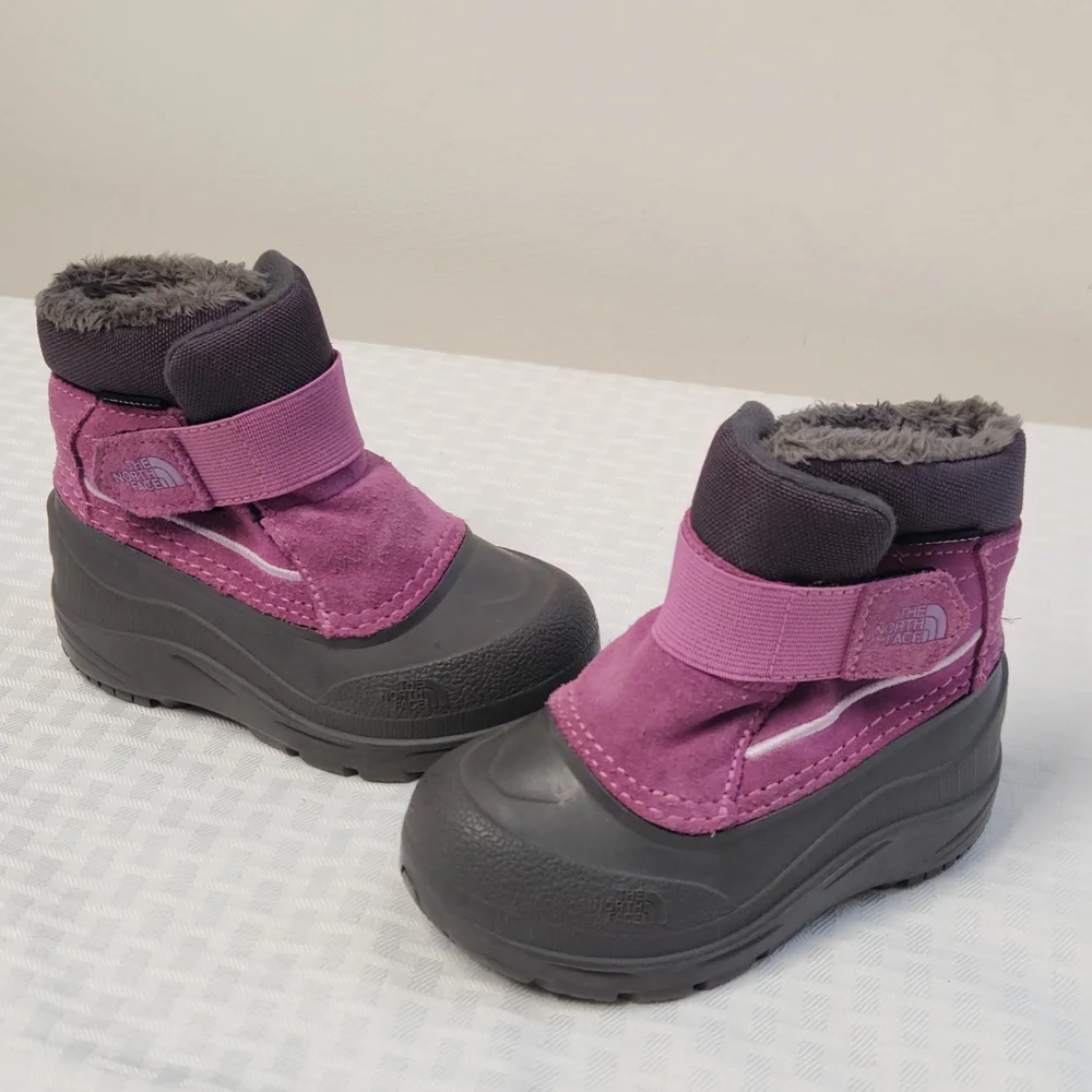 The North Face Toddler Pink Winter Boots Size 7.  #X17